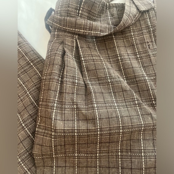 Women’s JCL Size M brown plaid pleated button fly belted pants with pockets - Picture 2 of 6
